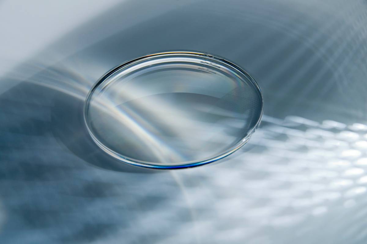 featured image for 5 things to know about light adjustable lenses